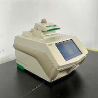 Bio-Rad C1000 Thermal Cycler image 0